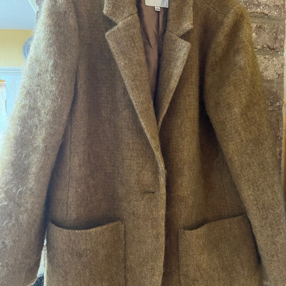 Madewell Larsen Boucle Blazer View 3